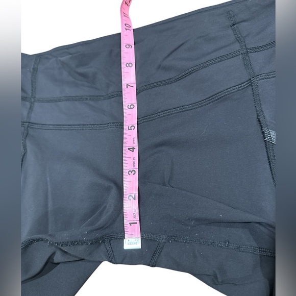 Lululemon Run a Marathon Cropped Leggings - Picture 8 of 14